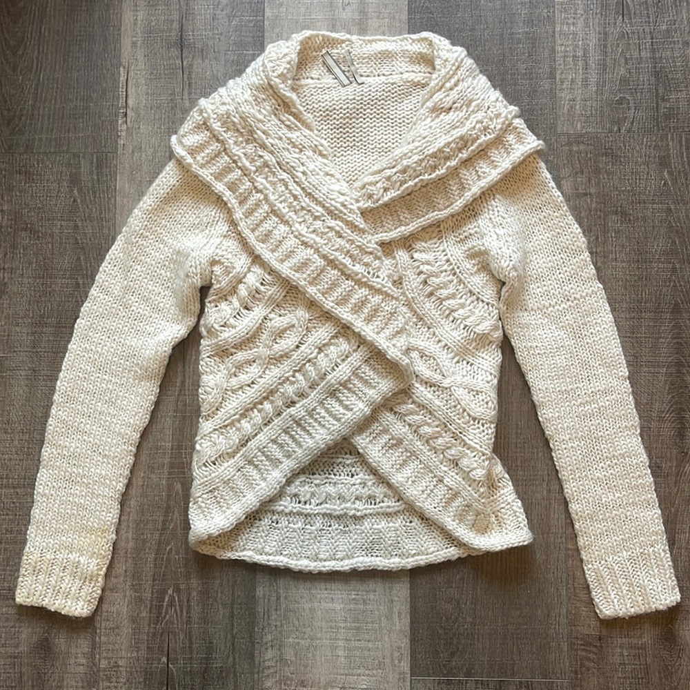 GUESS CARDIGAN